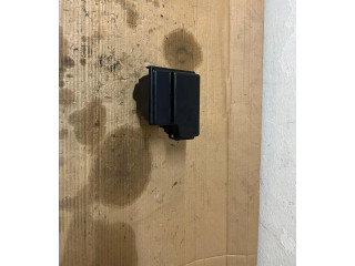 Pojistková skříňka 252361535R Nissan Juke II F16 2021