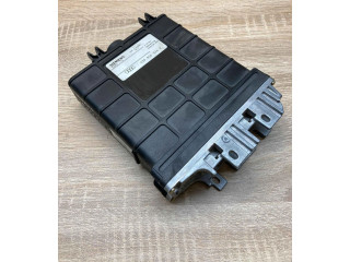 Řídící jednotka 039906024D, 5WP4174 Audi A6 S6 C4 4A 1994