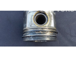  Поршень с шатуном B47D20B   BMW X3 G01  