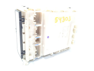 Pojistková skříňka Řídící jednotka BSM 8273047290, 804030571 Toyota Prius (XW20) 2008