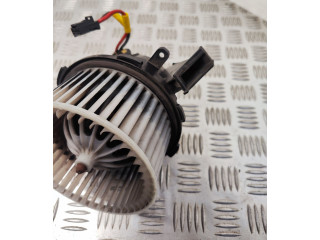Вентилятор печки       Audi Q5 SQ5