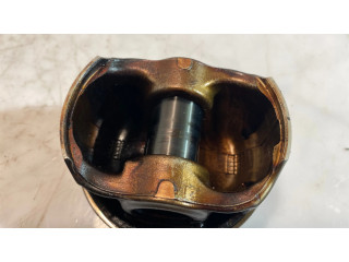 Píst 082261R, 1295   Audi A4 S4 B8 8K  pro benzínový motor 2.0  