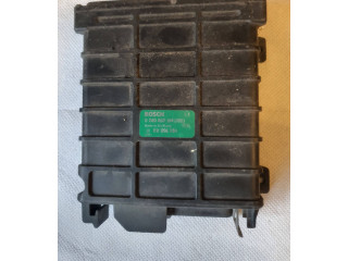 Блок управления двигателя 0280800104, 811906264   Volkswagen Golf II