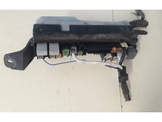 Блок предохранителей Toyota Corolla Verso AR10