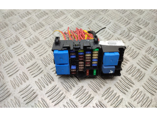 Блок предохранителей 240108082R, K240108082R   Renault Express    