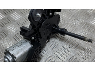 Моторчик заднего дворника 8611036000 SsangYong Rexton