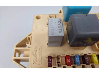 Блок предохранителей 892210F010 Toyota Corolla Verso AR10