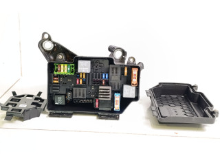   Pojistková skříňka A2055402328, A2055463100   Mercedes-Benz EQC 2020