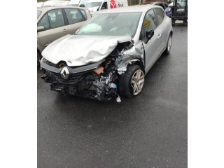 Генератор 231003676R Renault Clio V