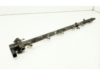 Vstřikovací lišta A1120700095 Mercedes-Benz S W220 pro benzínový motor 3.2