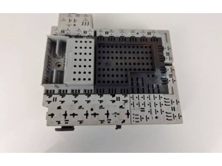 Блок предохранителей 9494594, 9494997 Volvo S80