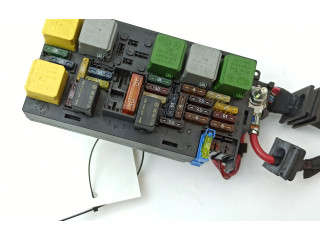 Блок предохранителей A1645403572   Mercedes-Benz R W251    