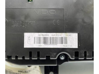 Панель приборов Audi A1