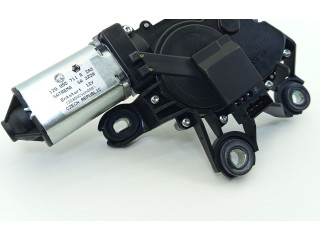 Моторчик заднего дворника 1Z9955711B, 32244100    Skoda Octavia Mk2 (1Z)