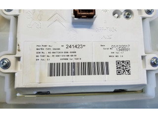 Панель приборов Peugeot 2008 I