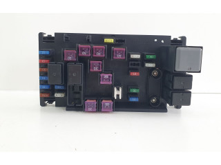 Блок предохранителей 82241SC020PD   Subaru Forester SH       