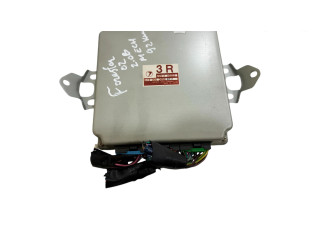 Блок управления двигателя 22611AG322, A18000D8M   Subaru Forester SF