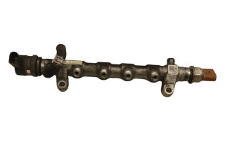 Топливная рампа 03L130089J, 03L089JP0   Skoda Octavia Mk2 (1Z)  