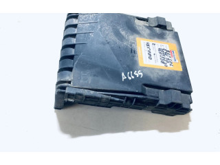 Блок предохранителей 1k0937132f Skoda Octavia Mk2 (1Z)