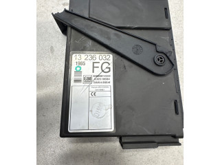 Блок комфорта 330518684, 13236032 Opel Combo C