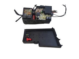 Блок предохранителей 3M5T14A142AB, 31254441   Volvo V50    