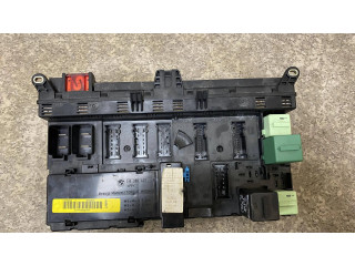 Pojistková skříňka 8380407, 518758024 Land Rover Range Rover L322 2004