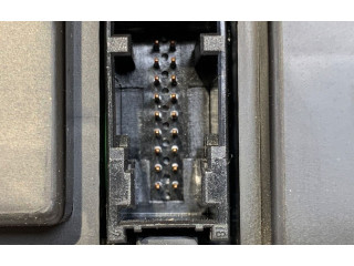 Přístrojová deska BMW 1 E81 E87 2004 9110195