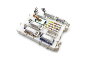 Блок предохранителей AB39-14A073-AJ, 523411F03 Ford Ranger