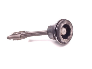  Поршень с шатуном DTRD DTRD  Skoda Octavia Mk4  