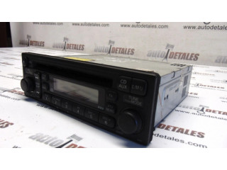 Радио/ проигрыватель CD/DVD / навигация