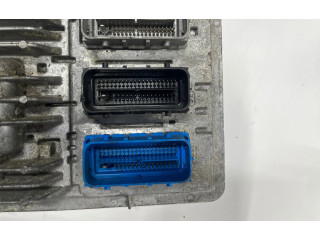 Генератор 12677677, 811839393   Chevrolet Cruze II      