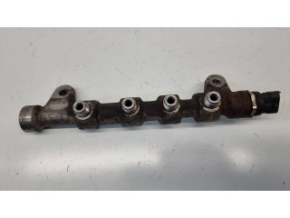 Топливная рампа 55215208, 984371 Alfa Romeo Giulietta 2.0