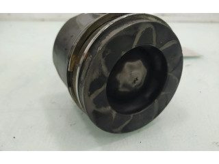  Поршень с шатуном 224DT   Land Rover Freelander 2 - LR2  