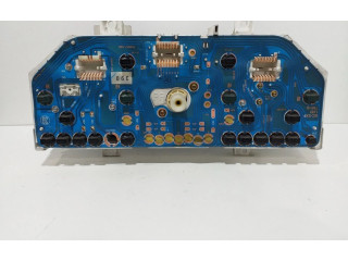 Панель приборов Mitsubishi Space Wagon