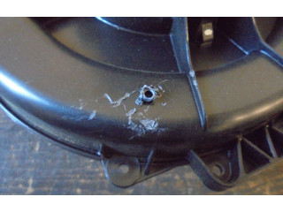 Вентилятор печки    6Q1819015J, 6Q1819015J   Skoda Rapid (NH)