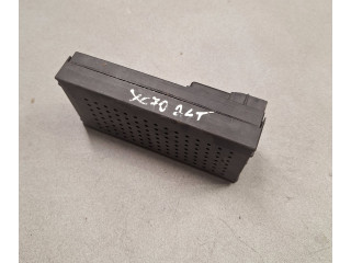 Блок предохранителей 8645410, 8645411 Volvo V70