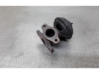 Клапан EGR    KIA Carens I