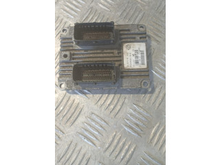 Комплект блоков управления 8200254484   Renault Twingo I