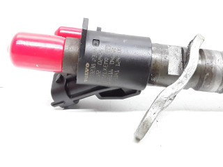 Форсунка 31303238, 0445116046 Volvo V70 D5204T2