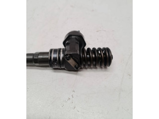 Vstřikovač 038130073BN Volkswagen Caddy BLS