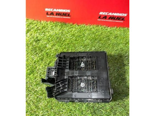 Блок предохранителей KK3T14D068JC   Ford Transit -  Tourneo Connect    