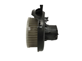 Вентилятор печки 6R1819015A Skoda Fabia Mk3 (NJ)
