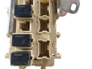 Блок предохранителей 243504CL0B, 252307990A Nissan Rogue