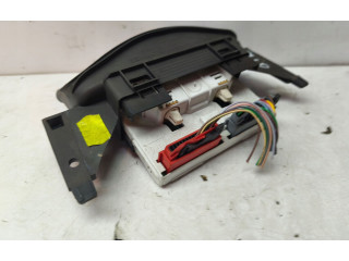 Дисплей 8200069064 Renault Clio II