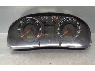 Geschwindigkeitsmesser Cockpit 3U0920811D, 110080116009   Skoda Superb B5 (3U)       