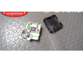 Блок предохранителей  6928945   BMW X3 E83    