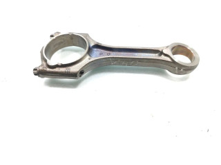 Шатун D5204T4 Volvo V40