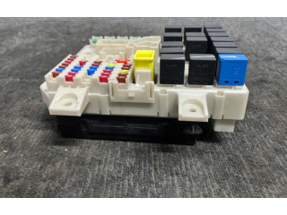 Блок предохранителей  8565A174   Mitsubishi Colt    