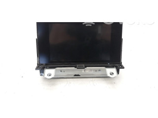 Дисплей 8611176080 Lexus CT 200H