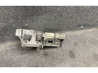 Pojistková skříňka Ford Explorer VI 2021